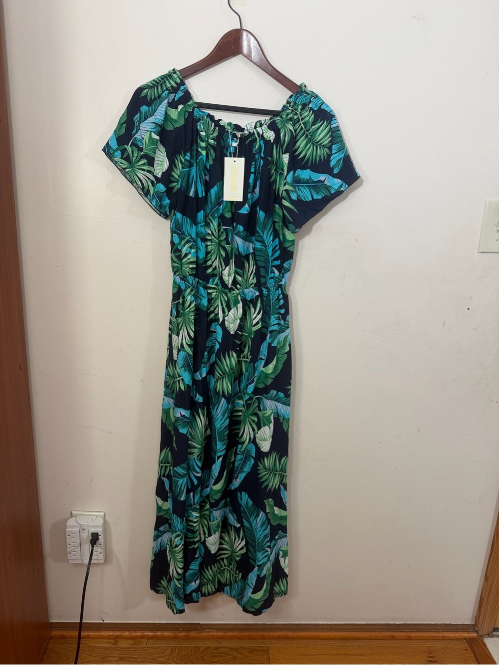 Seven Islands Tropical Leaf Maxi Dress in Green/Blue